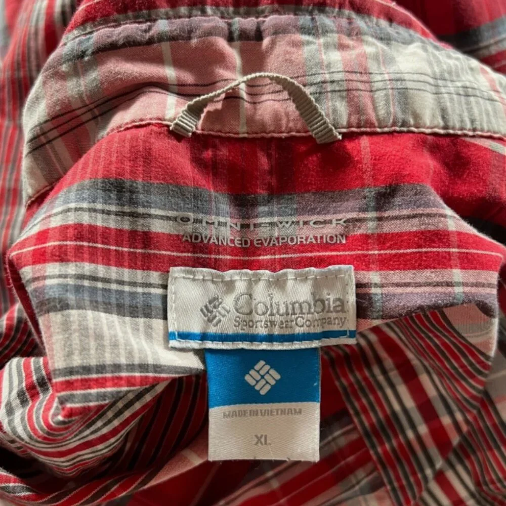 Columbia Shirt Mens XL Red White Omni-Wick Decoy Rock Fishing Hiking Pocket‎